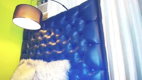 Snapshot of princess_trans chatting on 12/26/24, 12:36 Maria Im looking for a local and socal fucking guy online show from 12/26/24, 12:36