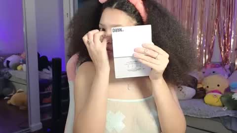 Snapshot of princessamberrrxo chatting on 12/15/25, 06:56 Amber online show from 12/15/25, 06:56