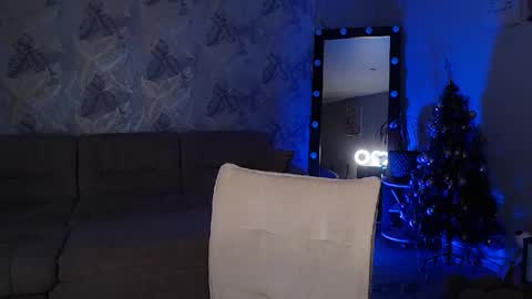 princessamira1 online show from 12/21/24, 10:17