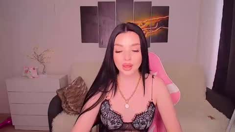 princessamira1 online show from 03/10/25, 03:01