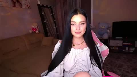 princessamira1 online show from 09/11/25, 02:28