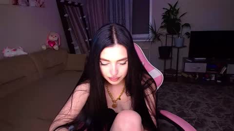 princessamira1 online show from 10/29/25, 03:36
