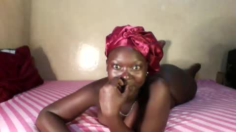 Snapshot of princesscheekyx chatting on 10/16/25, 02:56 princesscheekyx online show from 10/16/25, 02:56