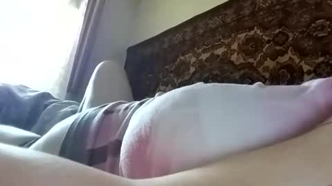 Snapshot of princesse_stay chatting on 09/21/25, 02:51 penishumiliation online show from 09/21/25, 02:51