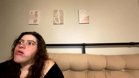 princessviccxo online show from 12/05/25, 05:49