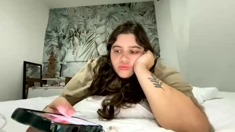 Snapshot of princesslaylaa chatting on 01/08/26, 10:56 princessviccxo online show from 01/08/26, 10:56