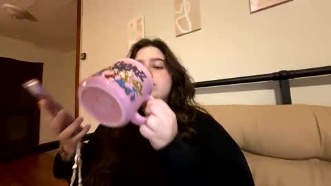 Snapshot of princesslaylaa chatting on 02/20/26, 06:26 princessviccxo online show from 02/20/26, 06:26