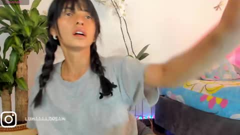 princessluna_14 online show from 04/27/26, 09:13