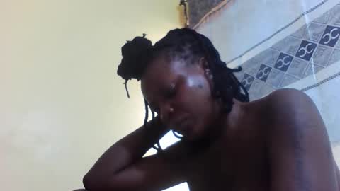 phelly online show from 05/03/26, 06:19