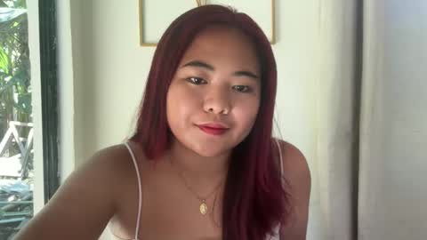 Snapshot of princessnaughty69 chatting on 10/14/25, 03:40 SweetyHeart online show from 10/14/25, 03:40