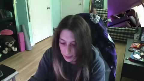 Snapshot of princesstyff chatting on 09/14/25, 09:14 Tyff et Blast online show from 09/14/25, 09:14