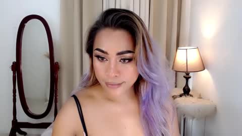 princessyanzy1 online show from 12/05/24, 09:06