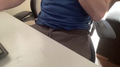 Snapshot of pritchj chatting on 04/11/26, 01:04 pritchj online show from 04/11/26, 01:04