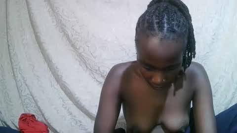 pritty_amber online show from 01/13/26, 05:07