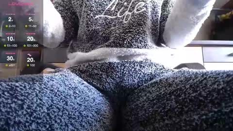 Space online show from 10/25/25, 07:27