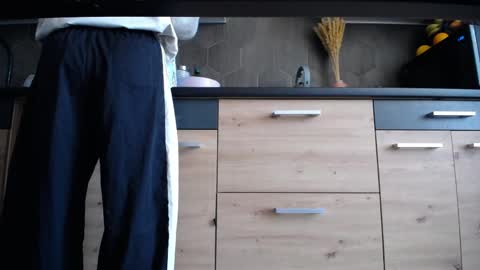 Snapshot of private_space chatting on 04/15/26, 07:04 Space online show from 04/15/26, 07:04