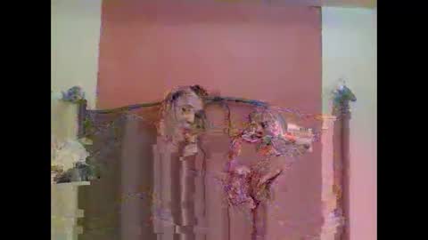 Snapshot of privatemodelxx chatting on 04/15/26, 10:10 privatemodelxx online show from 04/15/26, 10:10