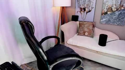 Priya Rose online show from 05/06/26, 06:24