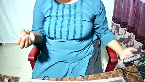 Priyonti ganguli online show from 12/04/25, 02:43