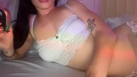 Snapshot of prncesspuss chatting on 09/19/25, 01:40 prncesspuss online show from 09/19/25, 01:40