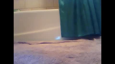 Snapshot of proheartache24 chatting on 02/21/26, 09:32 feet online show from 02/21/26, 09:32