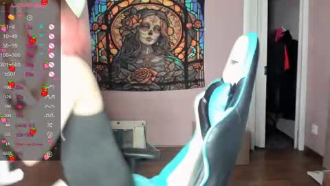Di online show from 06/25/26, 07:02