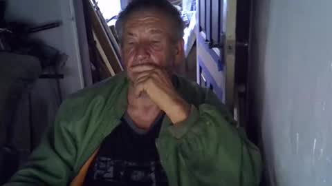 projectorepson online show from 09/11/25, 06:08