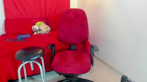 Snapshot of prometeo353293 chatting on 11/18/25, 12:53 prometeo353293 online show from 11/18/25, 12:53