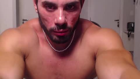 Snapshot of promuscles4u chatting on 02/09/25, 01:55 promuscles4u online show from 02/09/25, 01:55