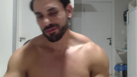 Snapshot of promuscles4u chatting on 02/18/25, 12:15 promuscles4u online show from 02/18/25, 12:15