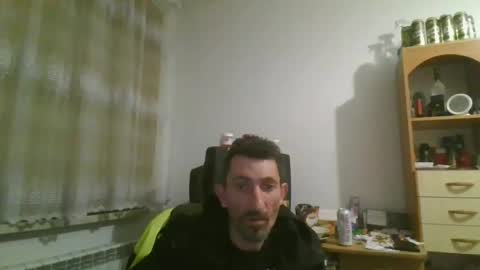 Snapshot of prosexualny chatting on 12/23/24, 09:18 Mariusz online show from 12/23/24, 09:18
