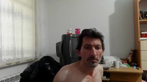 Snapshot of prosexualny chatting on 01/18/26, 02:43 Mariusz online show from 01/18/26, 02:43