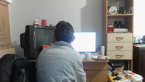 Snapshot of prosexualny chatting on 05/24/26, 02:05 Mariusz online show from 05/24/26, 02:05