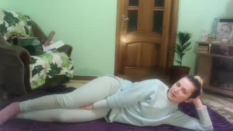 proud sweet 21 online show from 02/21/25, 10:15