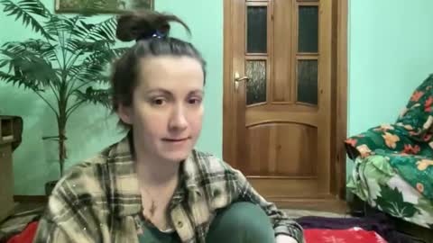 proud sweet 21 online show from 05/15/26, 10:50