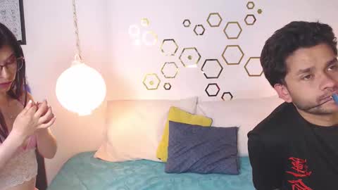 Adris  Juan online show from 12/19/25, 05:25