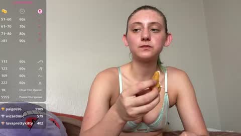 Oli online show from 06/25/26, 06:23