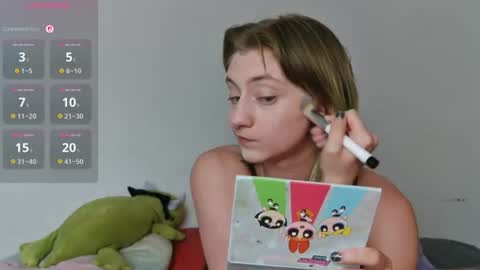 Oli online show from 07/25/26, 09:23