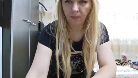 Snapshot of pryncess_sweety chatting on 03/02/26, 02:02 Pryncess sweety online show from 03/02/26, 02:02