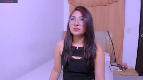 Snapshot of pscis_69 chatting on 03/19/26, 04:27 Mara online show from 03/19/26, 04:27