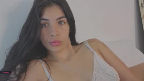 Katerine online show from 11/11/25, 04:07