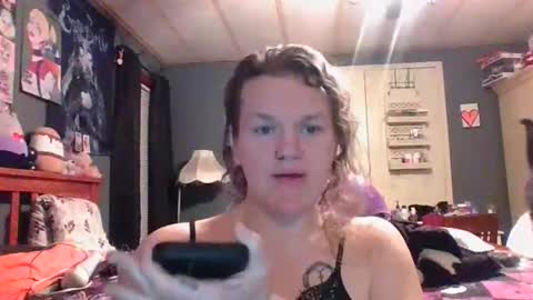 Snapshot of psycholette chatting on 04/04/26, 12:53 ThickLetteSweetheart online show from 04/04/26, 12:53