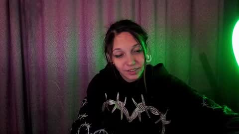 Snapshot of psyheya chatting on 12/26/24, 05:40 LUCY ----- online show from 12/26/24, 05:40