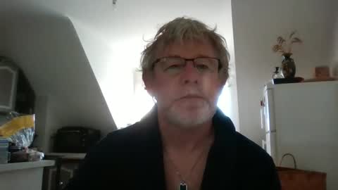 Snapshot of ptitrouquin chatting on 09/26/25, 07:01 ptitrouquin online show from 09/26/25, 07:01