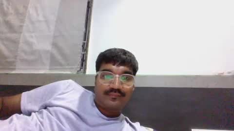 Snapshot of ptl1711 chatting on 03/04/26, 04:13 ptl1711 online show from 03/04/26, 04:13