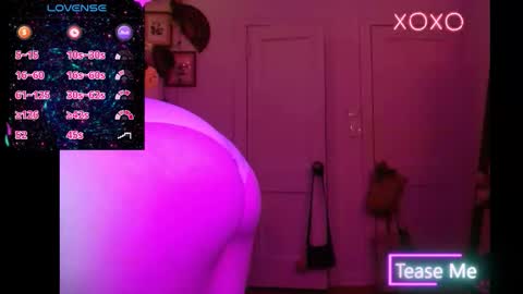 Snapshot of publicuniversalfwb chatting on 11/09/25, 12:42 publicuniversalfwb online show from 11/09/25, 12:42