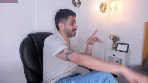 Diego online show from 11/19/25, 03:01