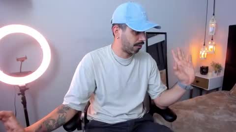 Diego online show from 12/01/25, 08:36