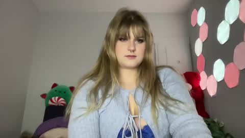 Snapshot of puckxbunnyy chatting on 02/20/25, 03:01 Bunny online show from 02/20/25, 03:01