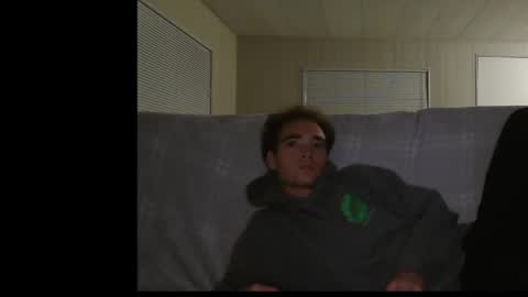 pufftropica online show from 11/24/25, 03:39